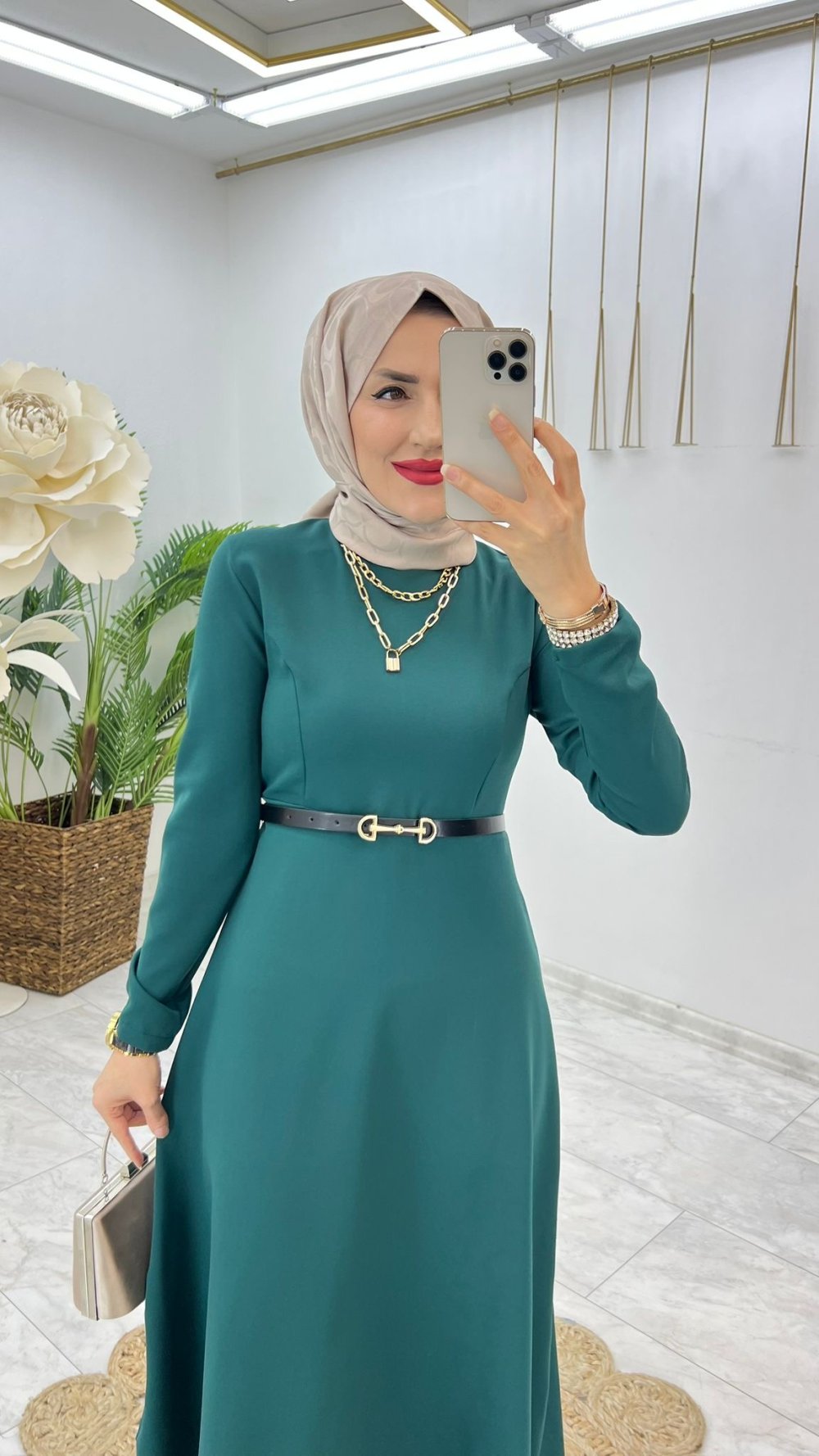 Robe hijab بدون حزام - صورة 11 thumbnail