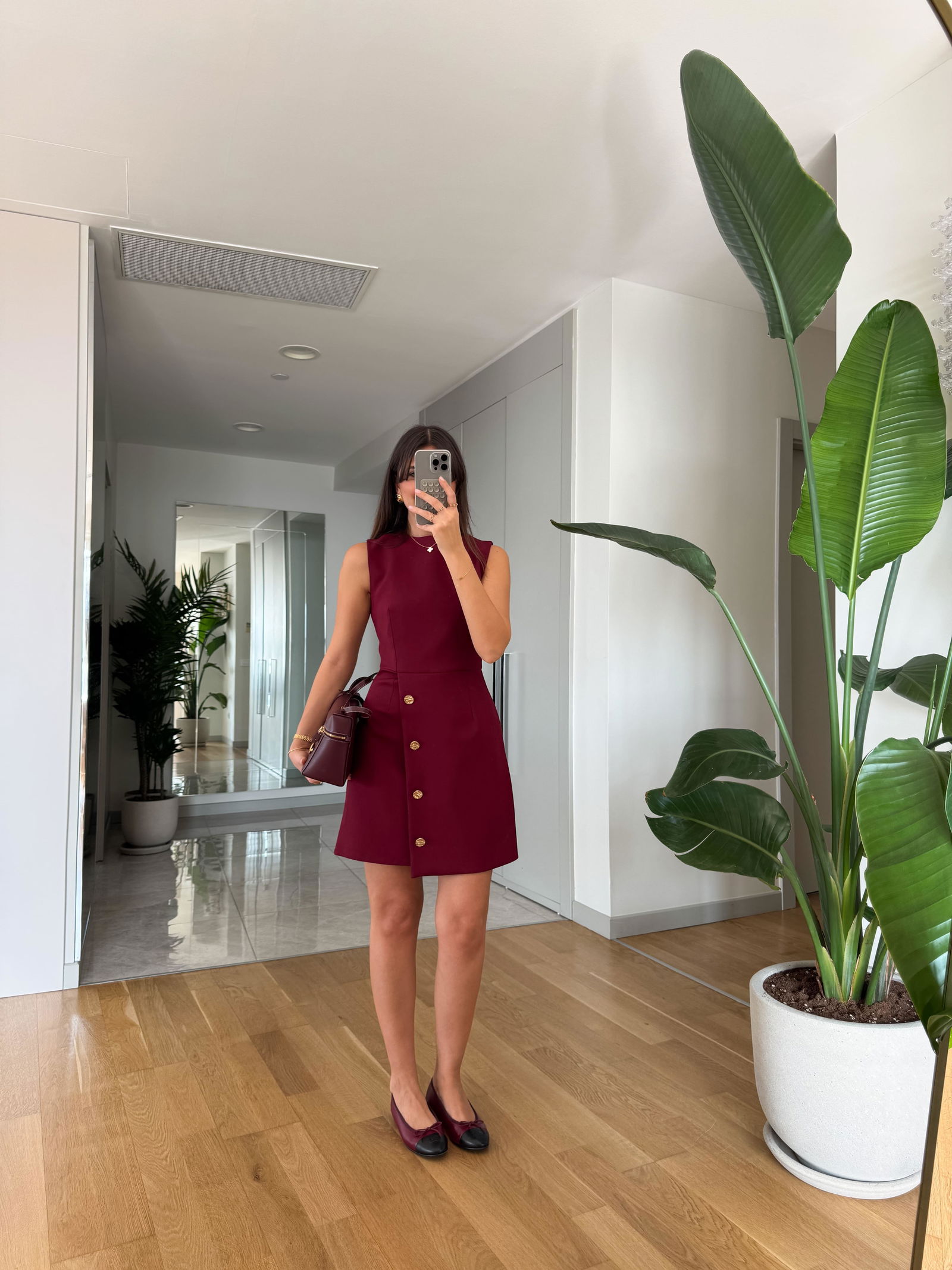 Robe Perla à texture unie avec détails à boutons dorés - صورة 2 thumbnail