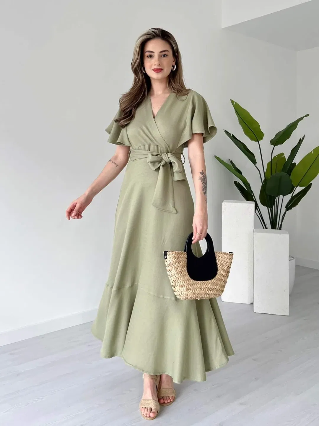 Robe en lin avec manches à volants - صورة 3