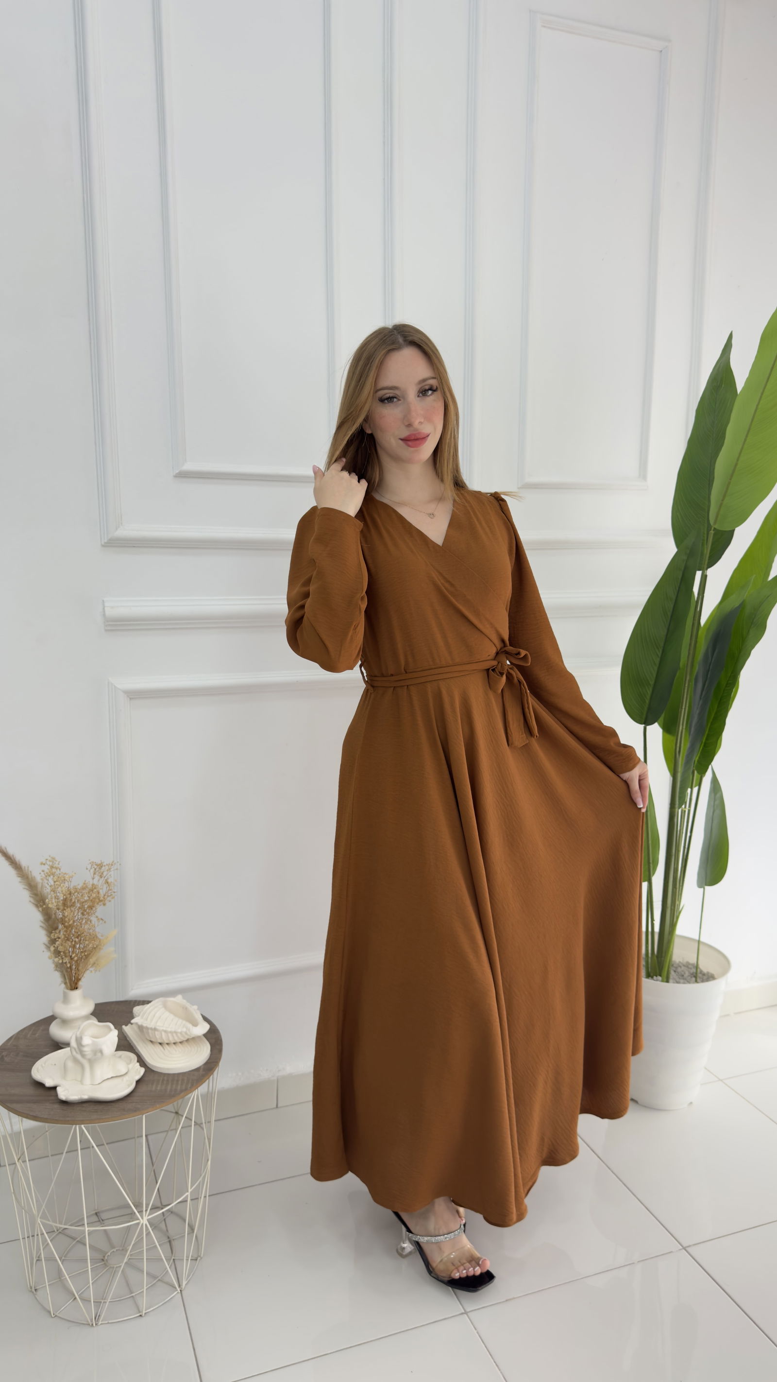 Robe Elegant En crepe froissé - صورة 13 thumbnail