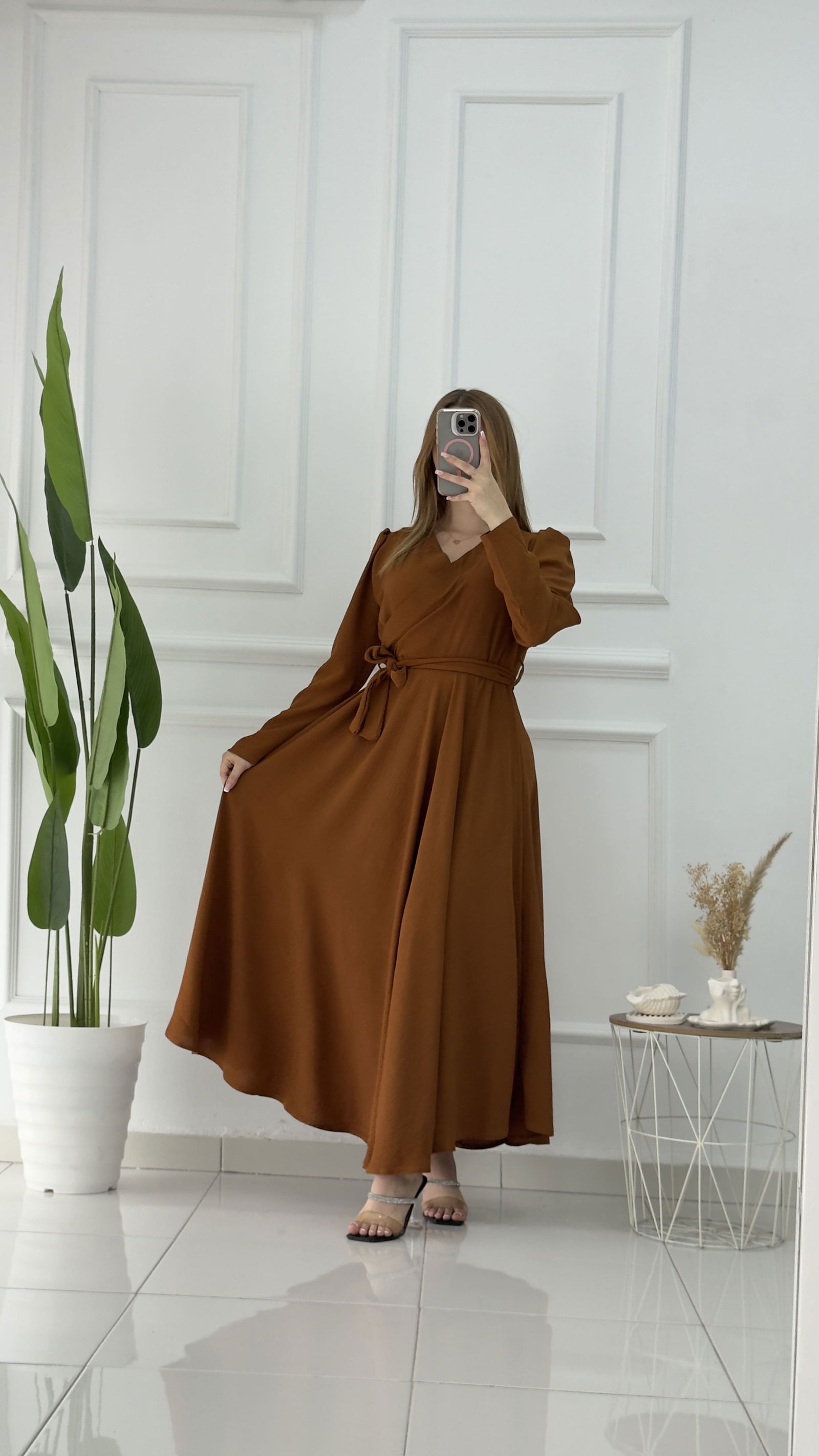 Robe Elegant En crepe froissé - صورة 15 thumbnail