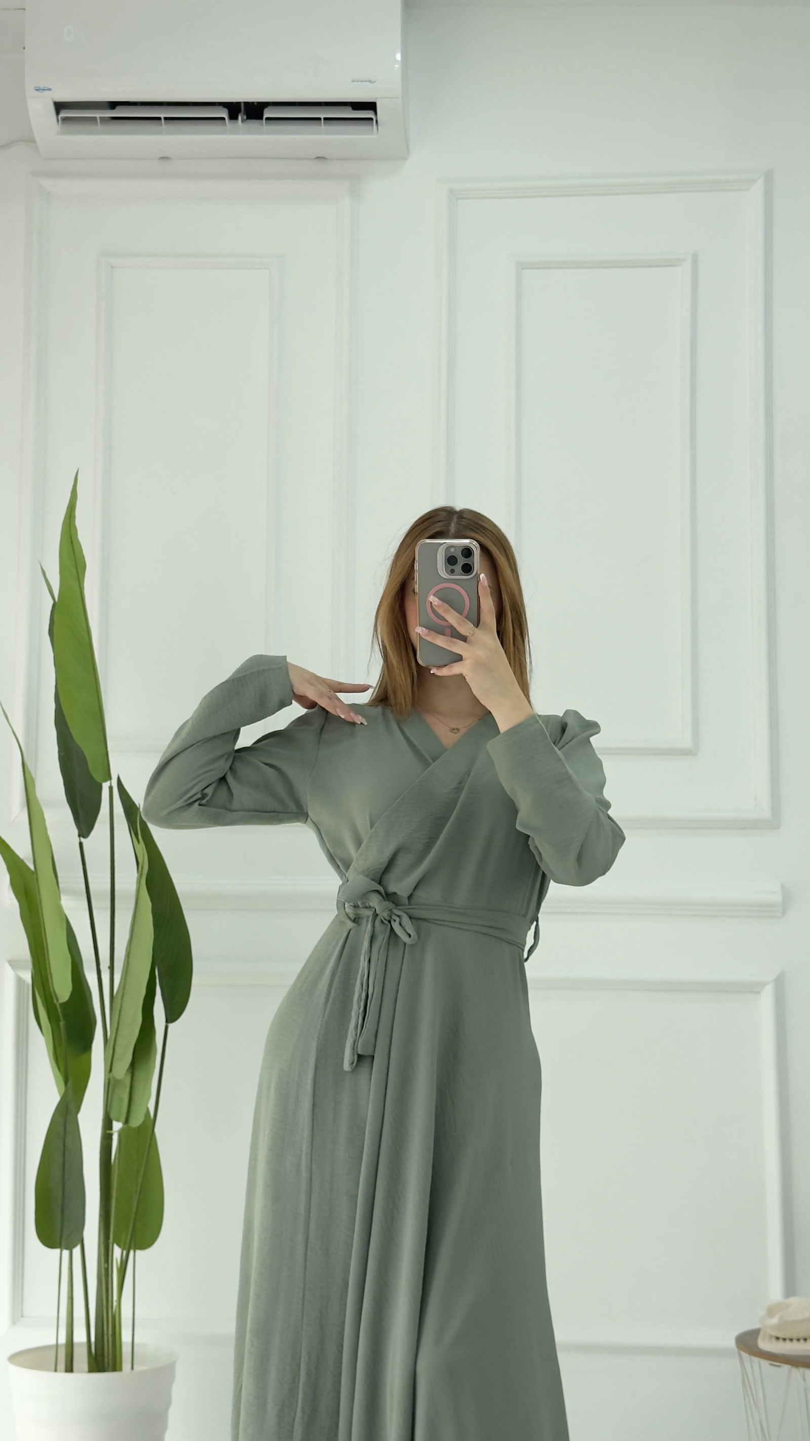 Robe Elegant En crepe froissé - صورة 5 thumbnail